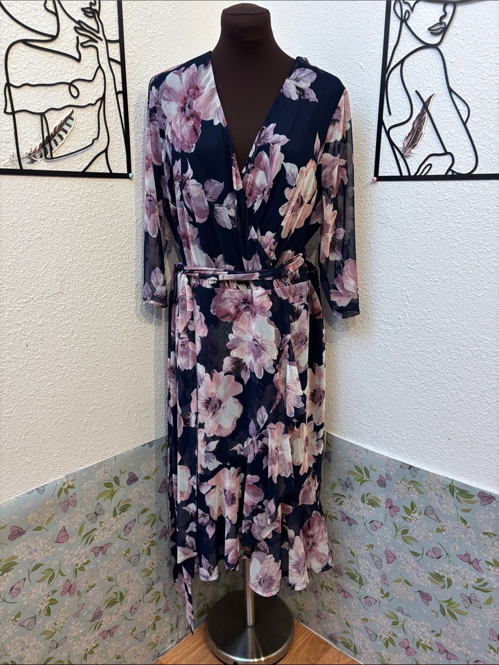 Connected navy and lavender floral high-low belted midi dress. Size 18W.